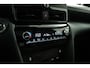 Toyota Yaris Cross 1.5 Hybrid 130 GR Sport | Comfort Pack | Nieuw! | Stoel- en Stuurverwarming | Parkeersensoren rondom | 10 Jaar Garantie! |