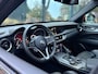 Alfa Romeo Stelvio 2.0 T AWD Special Edition|280PK|Veloce Stoelen|Rood|Pano|Camera|Nav|Trekhaak