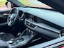Alfa Romeo Stelvio 2.0 T AWD Special Edition|280PK|Veloce Stoelen|Rood|Pano|Camera|Nav|Trekhaak