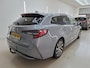 Toyota Corolla Touring Sports 1.8 Hybrid Dynamic+Led+Half-leder+Apple-carplay+trekhaak+Vitrual+camera = NARDO-GREY !!