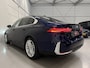 BMW 5-Serie 530e Edition PANO/HEAD-UP/ACC/H&K/LEER-SPORT/CURVED-DISPLAY/VENTILATIE+MEMORY/360CAMERA/LED-ADAPTIVE/KEYLESS/19"/NW.MODEL 2025/FABRIEKS-GARANTIE T/M 03-2027/NET OH BEURT GEHAD BIJ BMW DEALER/BTW-AUTO