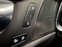 Volvo V60 T6 Recharge AWD PANO/TREKHAAK/HEAD-UP/H&K/360CAMERA/MEMORY/KEYLESS/LED/ACC/PILOT-ASSIST/CARPLAY/CRYSTAL-POOK/DONKERE-HEMEL/VOLLEDIG VOLVO DEALER HISTORIE
