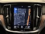 Volvo V60 T6 Recharge AWD PANO/TREKHAAK/HEAD-UP/H&K/360CAMERA/MEMORY/KEYLESS/LED/ACC/PILOT-ASSIST/CARPLAY/CRYSTAL-POOK/DONKERE-HEMEL/VOLLEDIG VOLVO DEALER HISTORIE