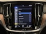 Volvo V60 T6 Recharge AWD PANO/TREKHAAK/HEAD-UP/H&K/360CAMERA/MEMORY/KEYLESS/LED/ACC/PILOT-ASSIST/CARPLAY/CRYSTAL-POOK/DONKERE-HEMEL/VOLLEDIG VOLVO DEALER HISTORIE