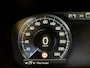 Volvo V60 T6 Recharge AWD PANO/TREKHAAK/HEAD-UP/H&K/360CAMERA/MEMORY/KEYLESS/LED/ACC/PILOT-ASSIST/CARPLAY/CRYSTAL-POOK/DONKERE-HEMEL/VOLLEDIG VOLVO DEALER HISTORIE