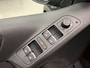 Volkswagen Tiguan 1.4 TSI 150PK Sport&Style aut. TREKHAAK/NAVI GROOT/17"LMV/CRUISE/BLUETOOTH/MF-STUUR/PRIVACY GLASS/DAKRAILS/URANOGRAU/NET OH BEURT GEHAD,INCL NW. BANDEN EN NW. APK