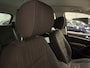 Volkswagen Tiguan 1.4 TSI 150PK Sport&Style aut. TREKHAAK/NAVI GROOT/17"LMV/CRUISE/BLUETOOTH/MF-STUUR/PRIVACY GLASS/DAKRAILS/URANOGRAU/NET OH BEURT GEHAD,INCL NW. BANDEN EN NW. APK