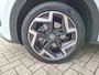 Volkswagen T-Roc 1.5 eTsi Style AUTOMAAT * 29-12-2030 Garantie *11.000KM! * Parkeercamera *Navigatiesysteem *