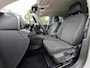 Volkswagen T-Roc 1.5 eTsi Style AUTOMAAT * 29-12-2030 Garantie *11.000KM! * Parkeercamera *Navigatiesysteem *