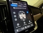 Volvo XC90 T8 AWD Recharge Ultra Dark | Facelift | Luchtvering | 360 Camera | Head-Up Display | Harman Kardon | 455pk | Adaptieve Cruise Control | Stoelverwarming voor+achter | Stuurwielverwarming | Schuifdak | Full LED Meesturende koplampen | Pilot Assist | BLIS Dode Hoek Detectie | Alcantara hemelbekleding | Lederen zonnekleppen en handgrepen | Elektrische voorstoelen geheugen | Quilted Nordico bekleding | Zitting verlenging voorstoelen | Lederen dashboard | 21 Inch | Google Infotainment | Keyless Drive | Privacy Glass | Elektrisch bedienbare achterklep | Geïntegreerd kinderzitje achterin | Geïntegreerde zongordijnen achterportieren | Verlichte instaplijsten | 7-Persoons | 4-Zone Climate Control | DAB Radio | Apple Carplay/Android Auto | Alarm Klasse III | Onyx Black Metallic |