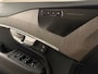 Volvo XC90 T8 AWD Recharge Ultra Ultimate Dark | Trekhaak | Stoelventilatie | 360 Camera | Head-Up Display | Harman Kardon | 455pk | Stoelmassage | Adaptieve Cruise Control | Stoelverwarming voor+achter | Stuurwielverwarming | Schuifdak | 20 Inch | Full LED  Meesturende koplampen | Standkachel met Volvo On Call App | Pilot Assist | BLIS Dode Hoek Detectie | Alcantara hemelbekleding | Lederen handgrepen en zonnekleppen | Elektrische voorstoelen geheugen | Nappa Lederen bekleding | Zitting verlenging voorstoelen | Lederen Dashboard | Google Infotainment | Keyless Drive | Parkeersensoren voor+achter | Privacy Glass | Elektrisch bedienbare achterklep | Geïntegreerde zongordijnen achterportieren | Geïntegreerd kinderzitje achterin | 7-Persoons | 4-Zone Climate Control | DAB Radio | Apple Carplay/Android Auto | Draadloos telefoon opladen | Volvo On Call met mobiele App functie | Silver Dawn Metallic |