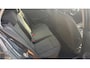 Volkswagen Golf 1.5 eTSI Life Business