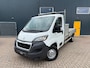 Peugeot Boxer 333 * Euro 6 * Laadbak * Laadkraan * Airco * Trekhaak *