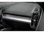 Volvo XC40 T4 211PK Core Bright | Keyless | Elektr. a.klep | 19" | Park Assist Pack