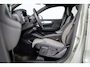 Volvo XC40 T4 211PK Core Bright | Keyless | Elektr. a.klep | 19" | Park Assist Pack