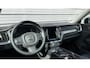 Volvo XC60 T6 350PK AWD Core Bright | Leder | Climate Pack | Trekhaak | 19" | Privacy glas