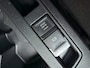 Volkswagen T-Roc 1.5 TSI Sport Trekhaak! Panorama/Schuifak! Carplay! Mooie/Nette Auto! NAP! LED! Leer!