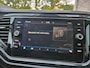 Volkswagen T-Roc 1.5 TSI Sport Trekhaak! Panorama/Schuifak! Carplay! Mooie/Nette Auto! NAP! LED! Leer!