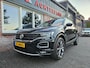Volkswagen T-Roc 1.5 TSI Sport Trekhaak! Panorama/Schuifak! Carplay! Mooie/Nette Auto! NAP! LED! Leer!