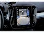 Volvo XC40 2.0 B3 Plus Dark | Trekhaak | Adaptive cruise control | Pixel LED koplampen | 360 camera | 19" velgen | Getint glas | Dode hoek detectie BLIS |