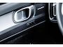 Volvo XC40 2.0 B3 Plus Dark | Trekhaak | Adaptive cruise control | Pixel LED koplampen | 360 camera | 19" velgen | Getint glas | Dode hoek detectie BLIS |
