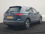 Volkswagen Tiguan 1.4 TSI eHybrid Elegance PHEV 245pk Dealer O.H. | SOH 88,4% | Trekhaak Af Fabriek | Adaptive Cruise | Camera | Alcantara Sportstoelen Massage & Verwarmd | Stuur Verwarmd | Apple Carplay | Navigatie | DAB | Plug In Hybrid |