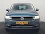 Volkswagen Tiguan 1.4 TSI eHybrid Elegance PHEV 245pk Dealer O.H. | SOH 88,4% | Trekhaak Af Fabriek | Adaptive Cruise | Camera | Alcantara Sportstoelen Massage & Verwarmd | Stuur Verwarmd | Apple Carplay | Navigatie | DAB | Plug In Hybrid |