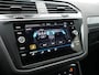 Volkswagen Tiguan 1.4 TSI eHybrid Elegance PHEV 245pk Dealer O.H. | SOH 88,4% | Trekhaak Af Fabriek | Adaptive Cruise | Camera | Alcantara Sportstoelen Massage & Verwarmd | Stuur Verwarmd | Apple Carplay | Navigatie | DAB | Plug In Hybrid |