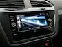 Volkswagen Tiguan 1.4 TSI eHybrid Elegance PHEV 245pk Dealer O.H. | SOH 88,4% | Trekhaak Af Fabriek | Adaptive Cruise | Camera | Alcantara Sportstoelen Massage & Verwarmd | Stuur Verwarmd | Apple Carplay | Navigatie | DAB | Plug In Hybrid |