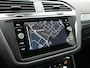 Volkswagen Tiguan 1.4 TSI eHybrid Elegance PHEV 245pk Dealer O.H. | SOH 88,4% | Trekhaak Af Fabriek | Adaptive Cruise | Camera | Alcantara Sportstoelen Massage & Verwarmd | Stuur Verwarmd | Apple Carplay | Navigatie | DAB | Plug In Hybrid |