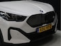 BMW IX2 eDrive20 67 kWh [APPLE CARPLAY, ANDROID, CRUISE CONTROL, DIGITAL DASH, CAMERA, PDC V+A, SPORT, CLIMATE CONTROL, ELEKTRISCHE ACHTERKLEP,  NAVIGATIE, BLUETOOTH, NIEUWSTAAT]
