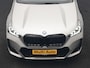 BMW X1 xDrive30e M Sport PHEV 326pk Dealer O.H. | SOH 95,9% | Trekhaak Af Fabriek | Panodak | Head Up | Adaptive Cruise | 360 Camera | Harman / Kardon | Alcantara Sportstoelen Massage & Memory | BLIS | Keyless | Stuur Verwarmd | Navigatie Plug In Hybrid |