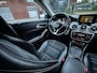 Mercedes-Benz CLA 200 Ambition Automaat*Navigatie*Cruise*NAP*Xenon*Airco*Half leder*LM velgen*Dealer onderhouden*