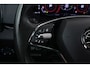 Skoda Karoq 1.5 TSI Sportline Business | Uitklap Trekhaak | Org NL | CarPlay | Digital Cockpit | Camera | Stoelverwarming |