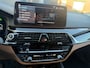 BMW 5-Serie Touring 530e Business Edition Plus Leer,Trekhaak,Navi,Clima,18Inch 1700kg trekken