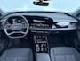 Audi Q6 Sportback e-tron Advanced edition 83 kWh 252pk | SOH 98,99% | Panoramadak | Private lease vanaf €999,- pm | Navigatie | Trekhaak (wegklapbaar) | Parkeersensoren (Park assist) | Rondomzicht camera |Autom. airco (3 zones) |