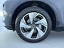 Audi Q6 Sportback e-tron Advanced edition 83 kWh 252pk | SOH 98,99% | Panoramadak | Private lease vanaf €999,- pm | Navigatie | Trekhaak (wegklapbaar) | Parkeersensoren (Park assist) | Rondomzicht camera |Autom. airco (3 zones) |
