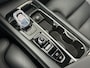Volvo XC60 T6 340PK Recharge R-Design| Trekhaak| Pano| Camera| Adap.Cruise