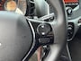 Peugeot 108 1.0 VTi Active | Automaat | Nieuw geleverd eerste eigenaars auto | Dealer onderhouden | Airco | Afneembare trekhaak | 5 Deurs | LED Dagrijverlichting | Privacy glas | Bleutooth Telefoon & Audio | Elektrisch Pakket | Stuurwielbediening