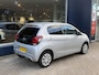 Peugeot 108 1.0 VTi Active | Automaat | Nieuw geleverd eerste eigenaars auto | Dealer onderhouden | Airco | Afneembare trekhaak | 5 Deurs | LED Dagrijverlichting | Privacy glas | Bleutooth Telefoon & Audio | Elektrisch Pakket | Stuurwielbediening