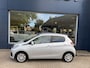 Peugeot 108 1.0 VTi Active | Automaat | Nieuw geleverd eerste eigenaars auto | Dealer onderhouden | Airco | Afneembare trekhaak | 5 Deurs | LED Dagrijverlichting | Privacy glas | Bleutooth Telefoon & Audio | Elektrisch Pakket | Stuurwielbediening