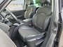 Renault Scenic 1.3 TCe Intens / Trekhaak / Panoramadak / Dealer Onderhouden / Head- Up Display / Achteruitrijcamera / Apple Carplay & Android Auto / Dode Hoek Detectie / Navigatie / Climate Control / 20'' LM Velgen /