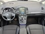 Renault Scenic 1.3 TCe Intens / Trekhaak / Panoramadak / Dealer Onderhouden / Head- Up Display / Achteruitrijcamera / Apple Carplay & Android Auto / Dode Hoek Detectie / Navigatie / Climate Control / 20'' LM Velgen /