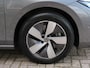 Volkswagen Passat 1.5 eHybrid 204pk Elegance / Trekhaak / Headup / Memory / Stoel&amp;stuur verw. / FABRIEKS garantie
