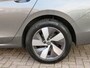 Volkswagen Passat 1.5 eHybrid 204pk Elegance / Trekhaak / Headup / Memory / Stoel&amp;stuur verw. / FABRIEKS garantie
