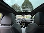 Peugeot e-2008 EV 50kWh 136PK GT Pack + 18"/ Navi/ Clima/ Ad.Cruise/ Panorama/ Full-LED/ Camera/ CarPlay/ Stoelverwarming/ SOH100%/ NL auto