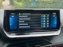 Peugeot e-2008 EV 50kWh 136PK GT Pack + 18"/ Navi/ Clima/ Ad.Cruise/ Panorama/ Full-LED/ Camera/ CarPlay/ Stoelverwarming/ SOH100%/ NL auto