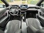 Peugeot e-2008 EV 50kWh 136PK GT Pack + 18"/ Navi/ Clima/ Ad.Cruise/ Panorama/ Full-LED/ Camera/ CarPlay/ Stoelverwarming/ SOH100%/ NL auto