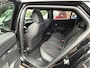 Peugeot e-2008 EV 50kWh 136PK GT Pack + 18"/ Navi/ Clima/ Ad.Cruise/ Panorama/ Full-LED/ Camera/ CarPlay/ Stoelverwarming/ SOH100%/ NL auto