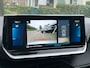 Peugeot e-2008 EV 50kWh 136PK GT Pack + 18"/ Navi/ Clima/ Ad.Cruise/ Panorama/ Full-LED/ Camera/ CarPlay/ Stoelverwarming/ SOH100%/ NL auto